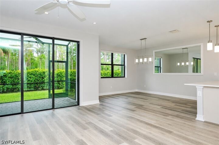 Property Photo:  7320 Rockefeller Drive  FL 34119 