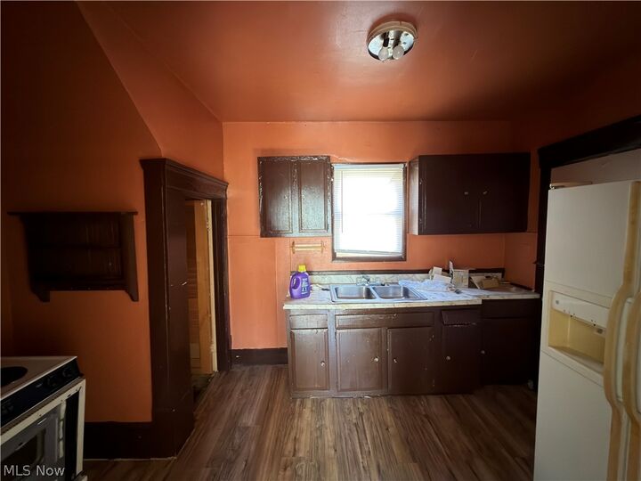 Property Photo:  191 Chittenden Street  OH 44306 