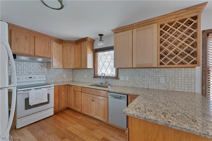 Property Photo: 190 Struthers Liberty Road OH 44405