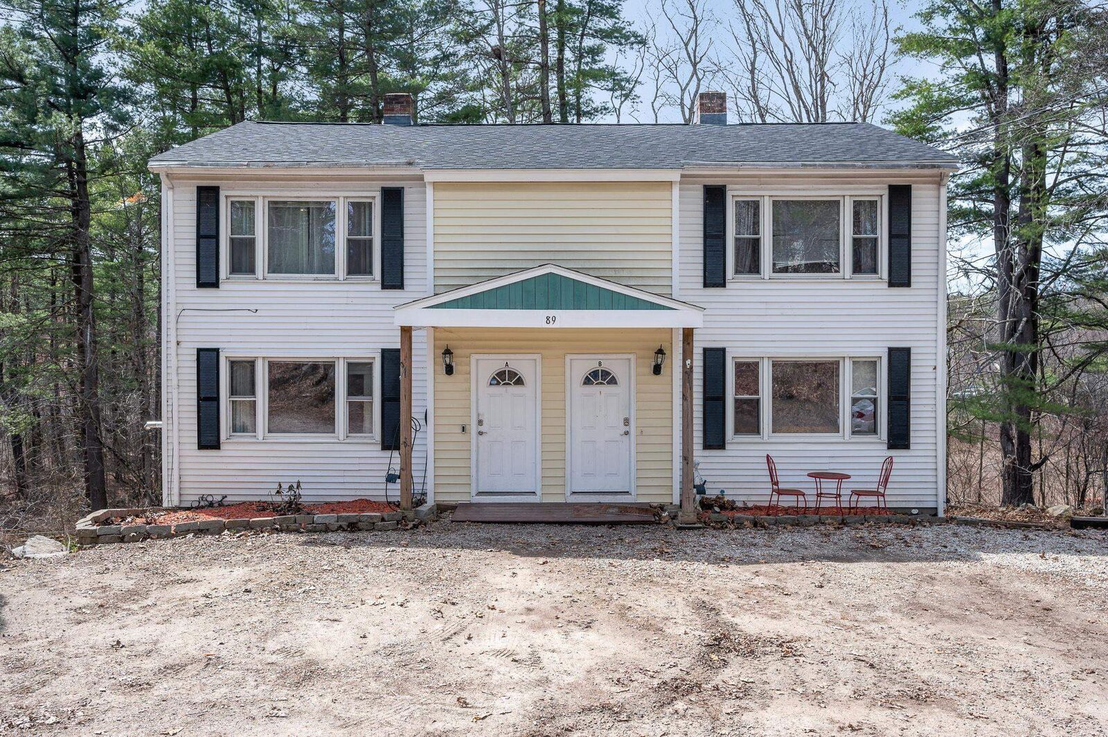 Property Photo:  89 English Range Road  NH 03038 