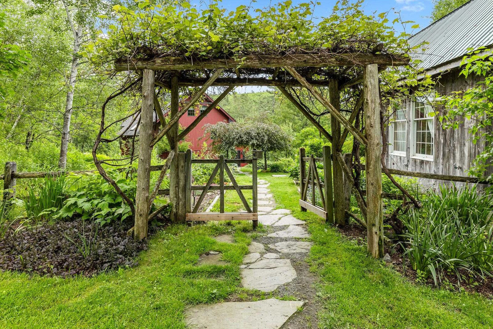 Property Photo:  1355 Podunk Road  VT 05055 