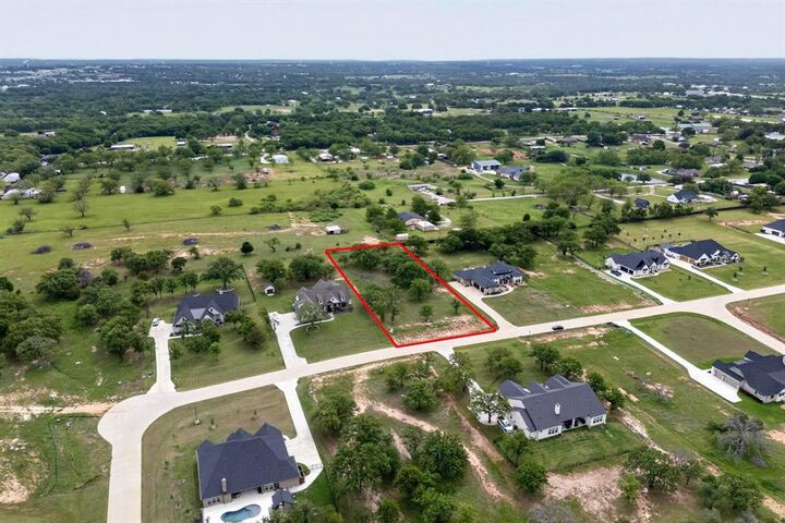 Photo de la propriété:  1036 Estancia Boulevard  TX 76088 