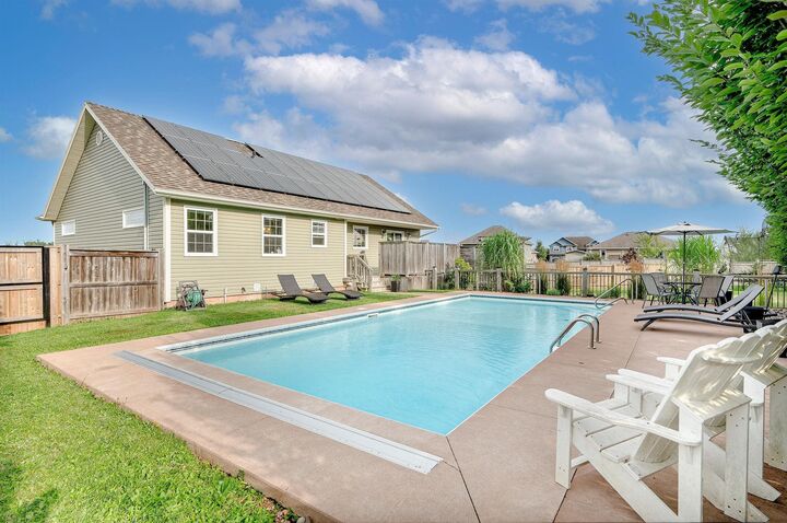 Photo de la propriété:  15 Lily Court  PE C1B 0H6 
