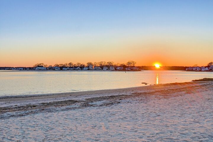 Property Photo:  9 River Terrace  MA 02571 