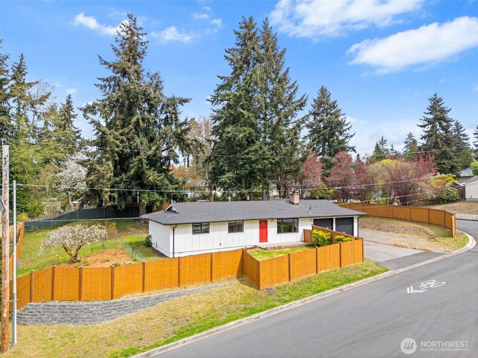Property Photo:  316 S 308th Street  WA 98003 