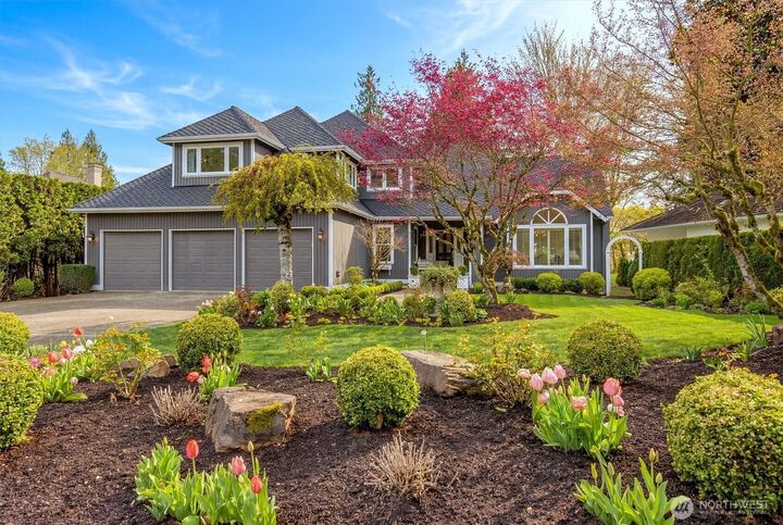 Property Photo:  14127  205th Avenue NE  WA 98077 