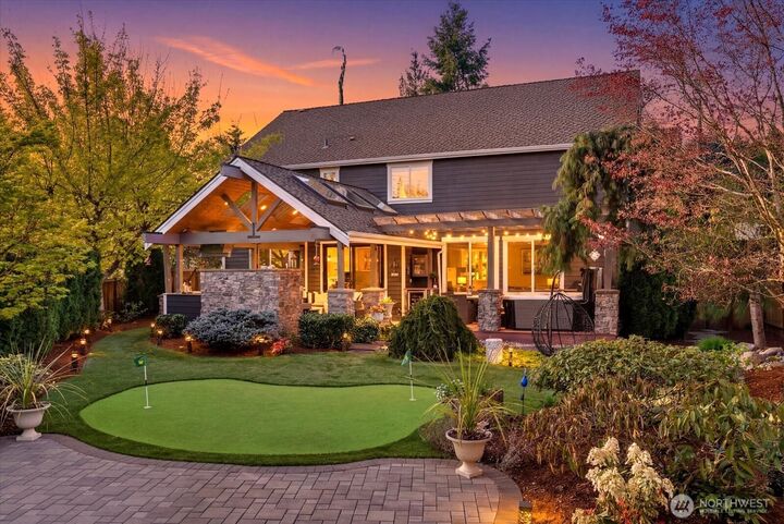 Property Photo:  8907 NE 152nd Place  WA 98011 