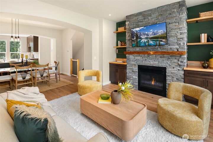 Property Photo:  5390  237th Terrace SE 30-2  WA 98029 