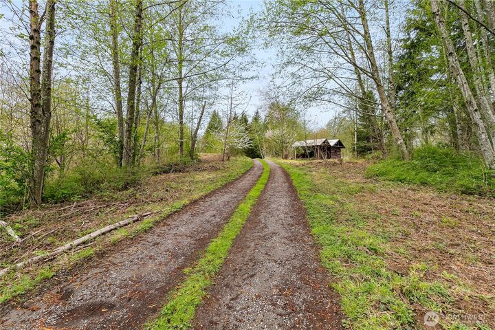 Property Photo:  6557  Malloy Road  WA 98248 