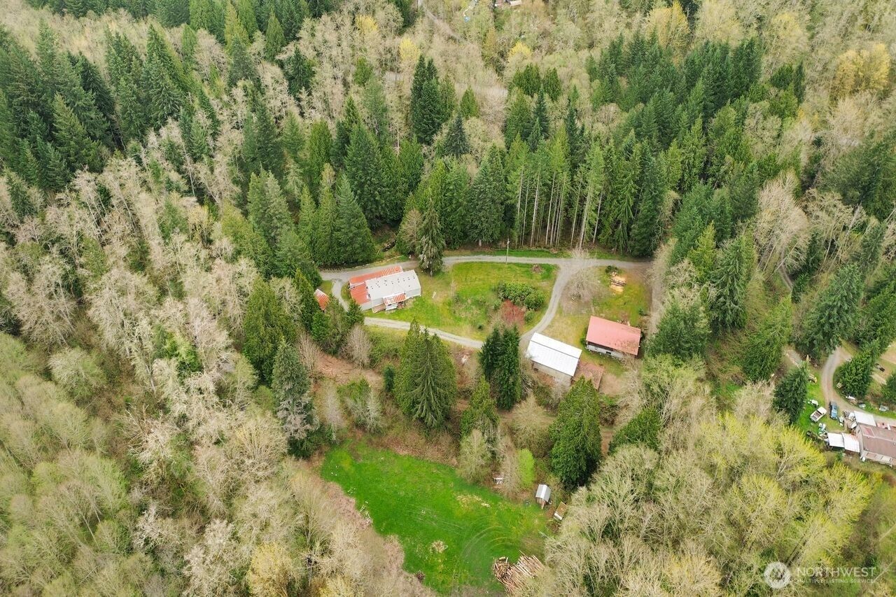 Property Photo:  1120  Shaw Road  WA 98229 