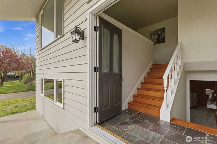 Property Photo:  22916  72nd Place W  WA 98043 