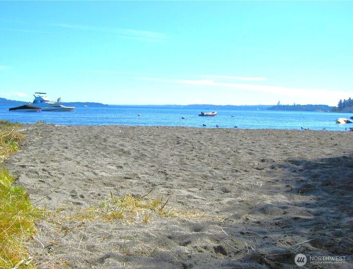 Property Photo:  11855  89th Place NE  WA 98034 