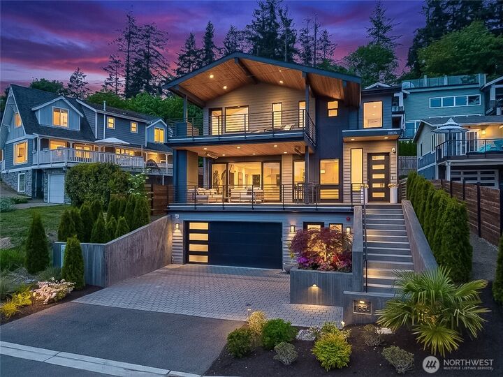 Property Photo: 11855 89th Place NE WA 98034