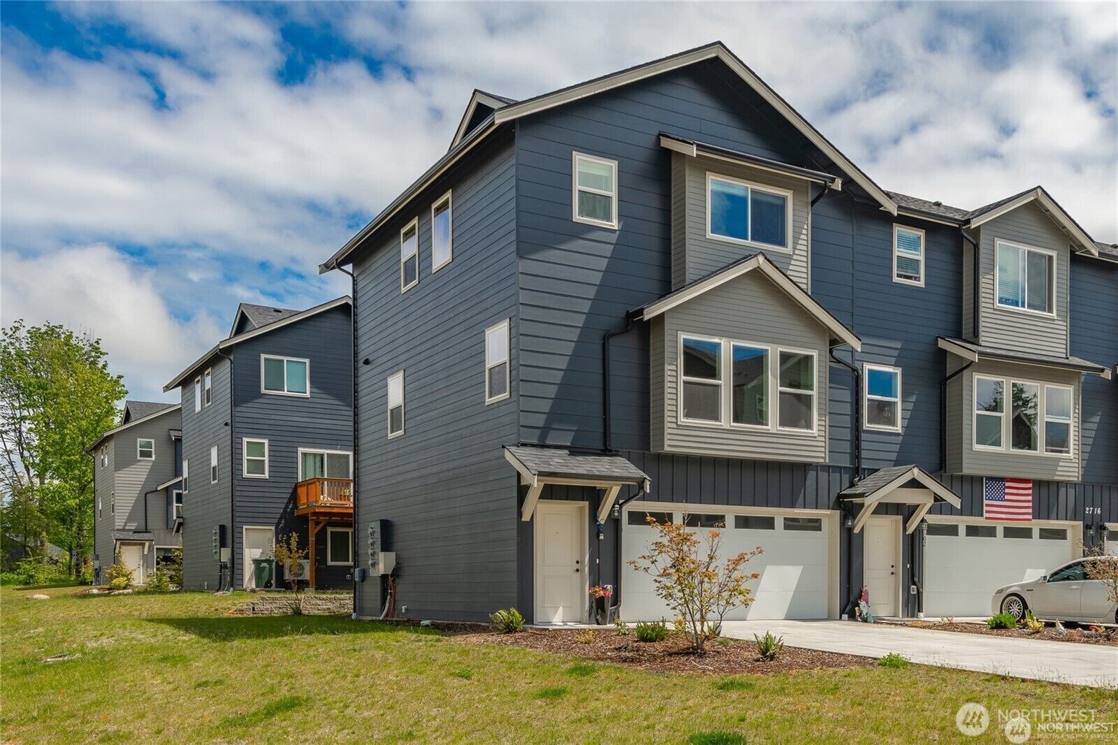 Property Photo:  2753  Oleander Loop  WA 98230 