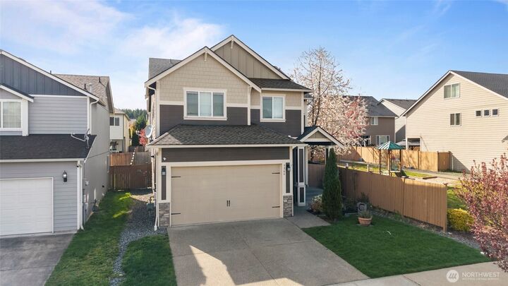 Property Photo: 9966 Dotson Street SE WA 98597