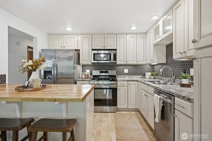 Property Photo:  107  Fairside Drive 15  WA 98264 