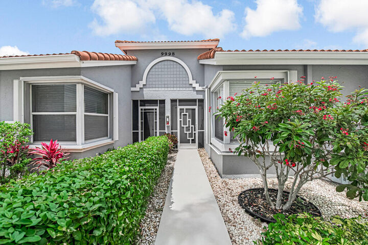 Property Photo: 9998 Seacrest Circle C FL 33437