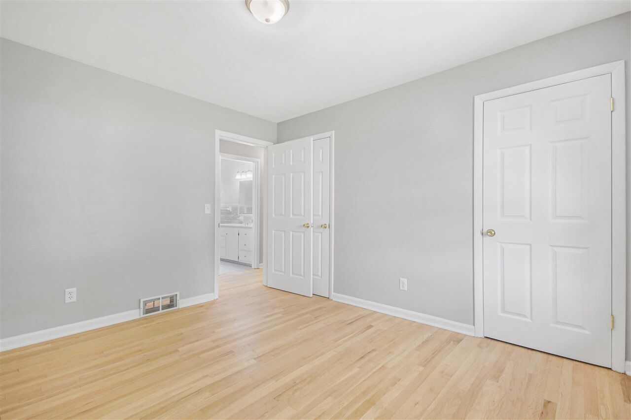 Property Photo:  2925 Smallhouse Road  KY 42104 