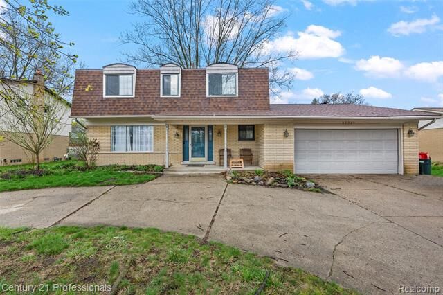 Property Photo:  39349 Cadborough Drive  MI 48038 