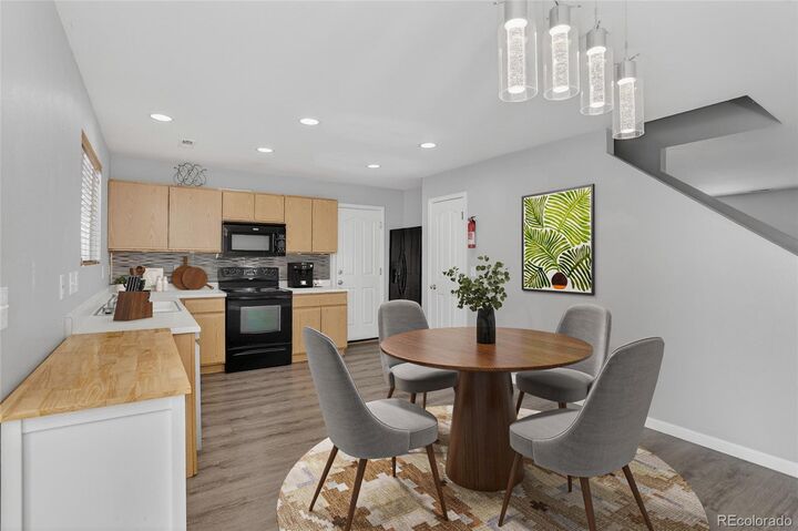 Property Photo:  10671 Upper Ridge Road  CO 80504 