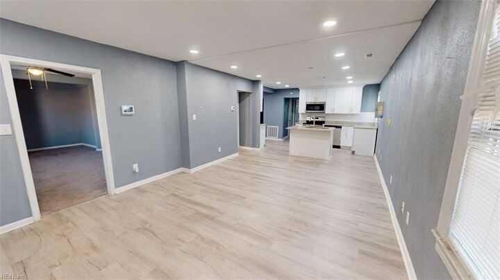 Property Photo:  910 22nd St  VA 23607 