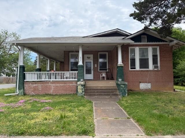 Property Photo:  801 E Mercury Blvd  VA 23663 