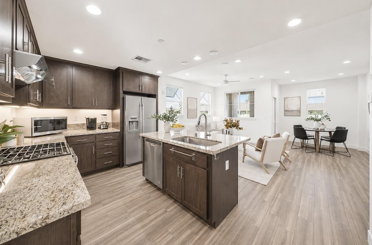 Property Photo:  4023 Clydesdale Common  CA 94555 
