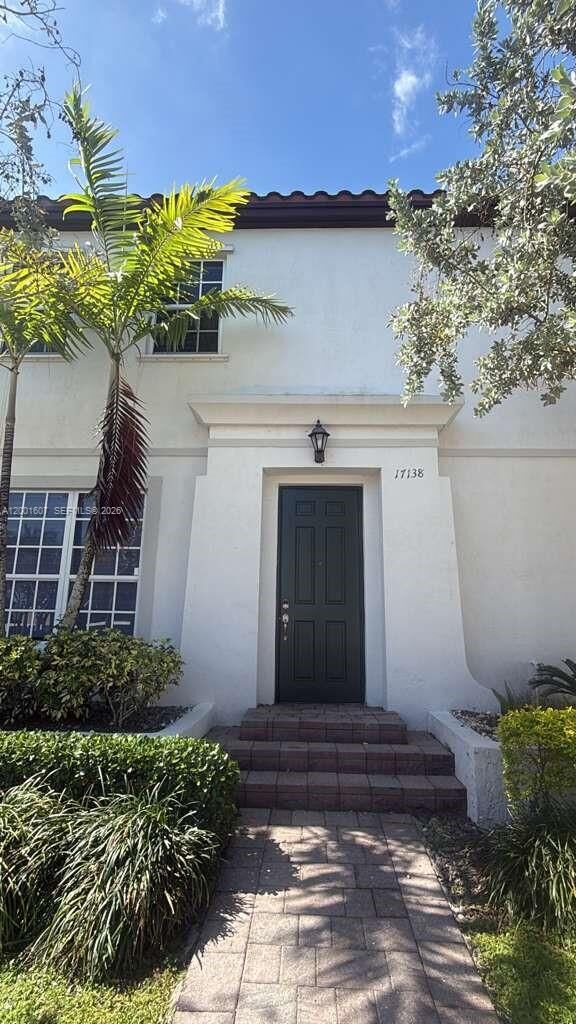 Property Photo:  17138 SW 93rd St 17138  FL 33196 