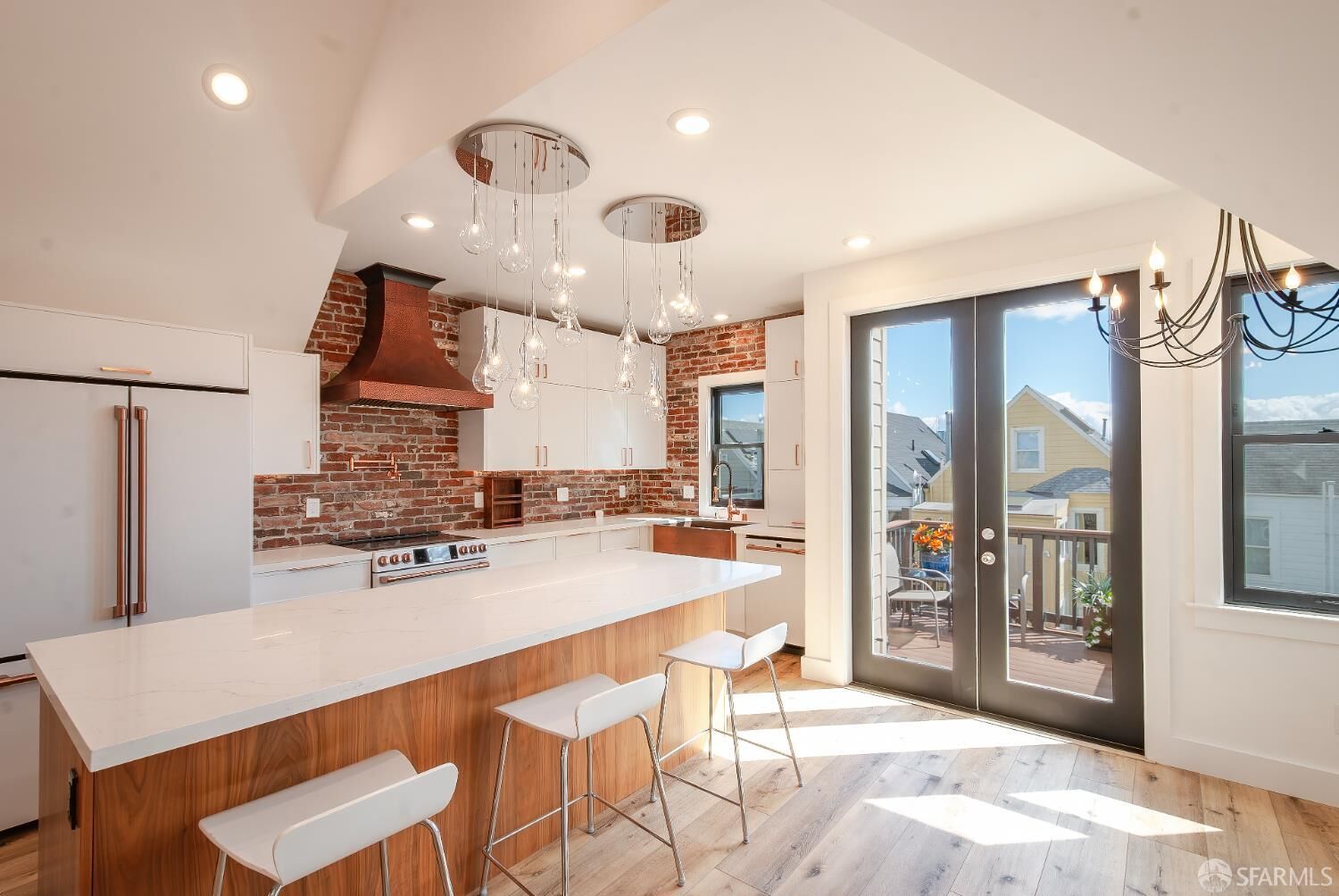 Property Photo:  60 Carmelita Street  CA 94117 