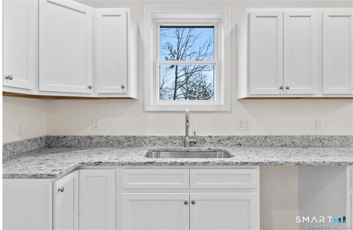 Property Photo:  455-R Sherman Avenue 6  CT 06514 