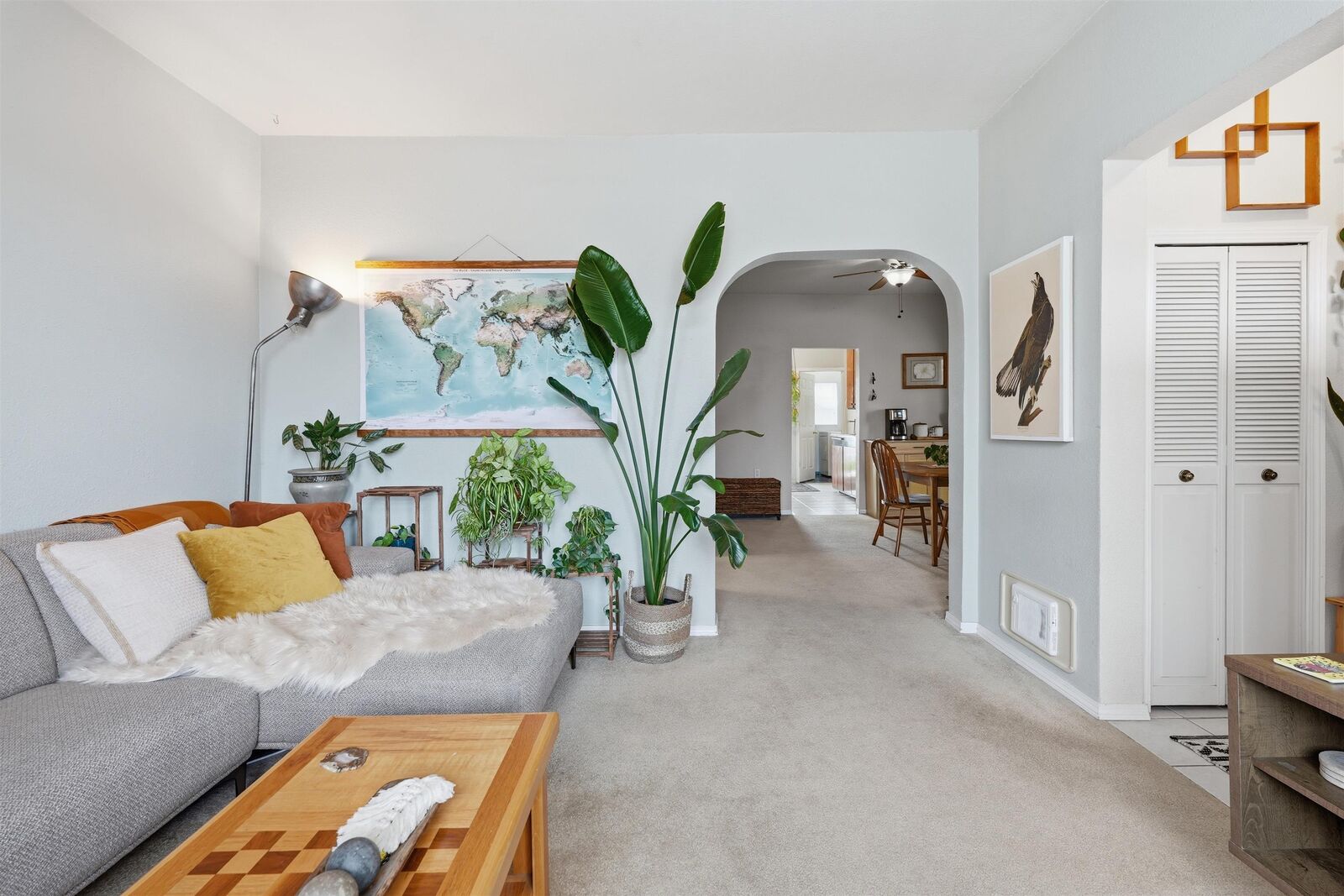 Property Photo:  1507 E Bridgeport Ave  WA 99207 