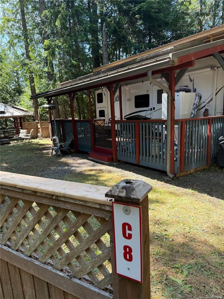 Property Photo: 2650 Turnbull Rd #C8 BC V9K 2R2