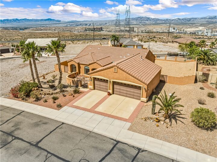 Property Photo:  1035 Legacy Drive  AZ 86429 