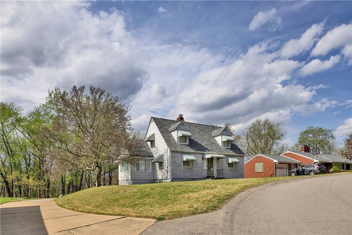 Property Photo:  103 Hoover Blvd  PA 15001 