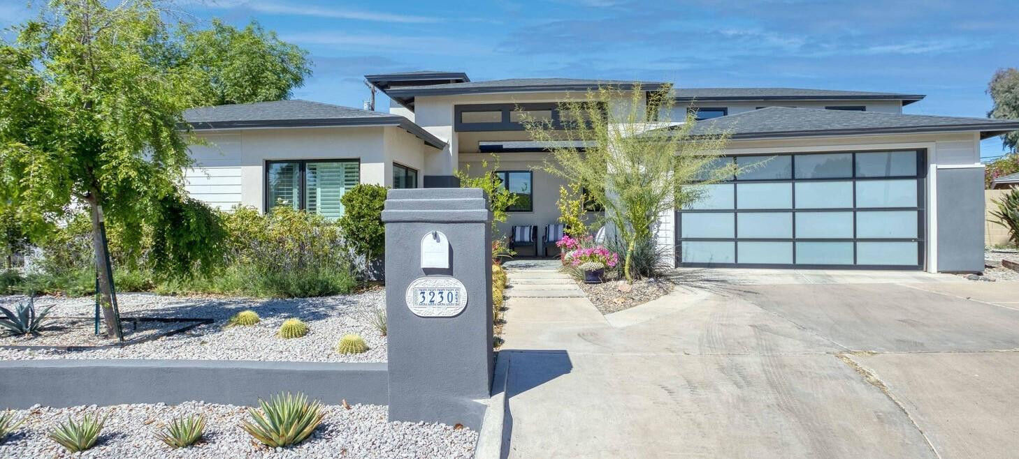 Property Photo: 3230 E Colter Street AZ 85018