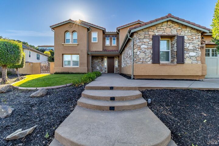 Property Photo:  5325 Carole Ridge Court  CA 94534 