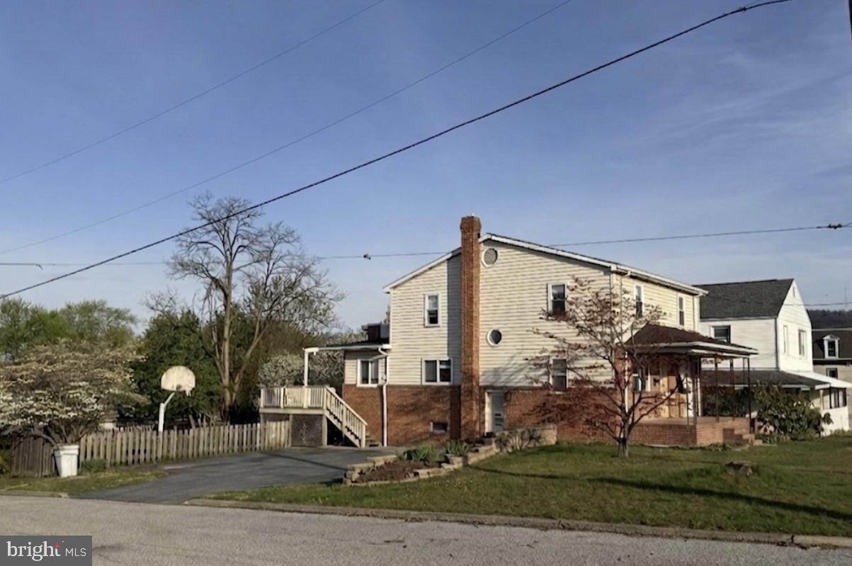Property Photo:  501 Brick Church Road  PA 17025 