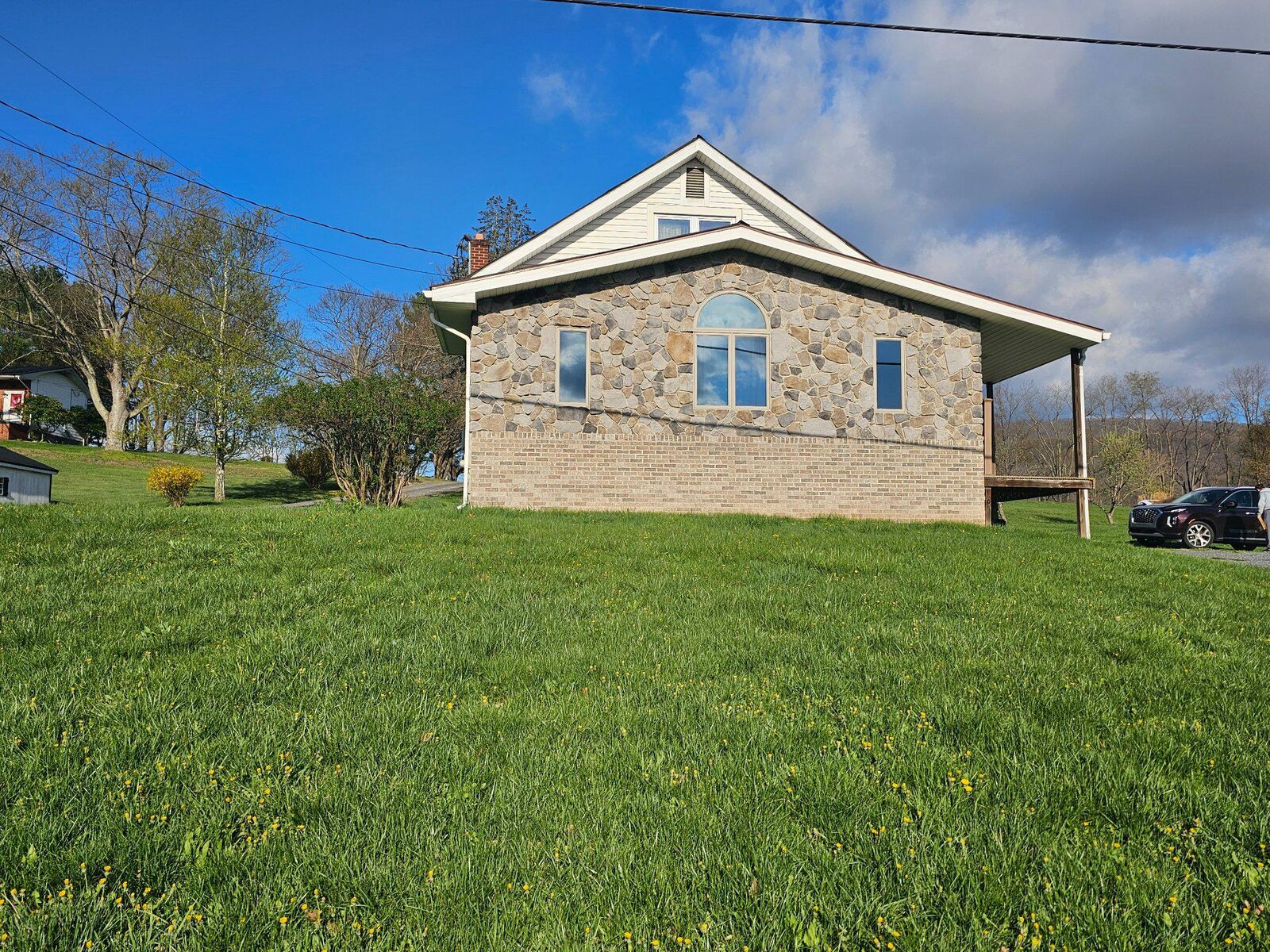 Property Photo:  1967 Hyndman Road  PA 15545 