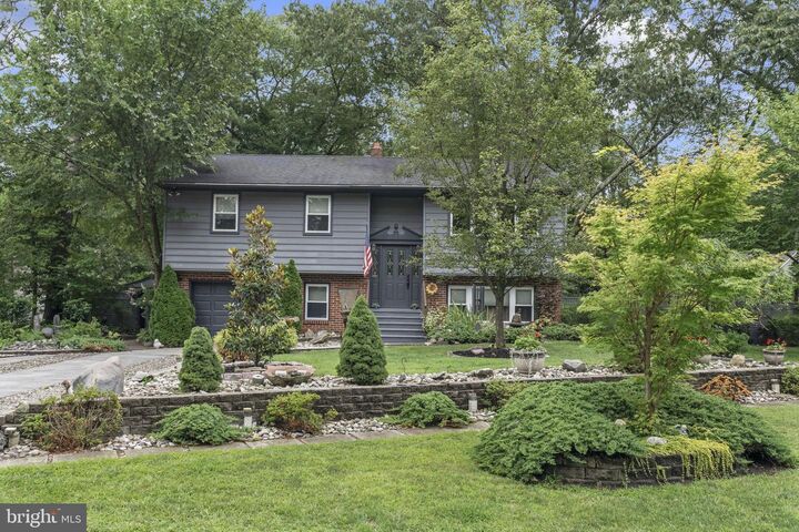 Property Photo:  112 Woodland Avenue  NJ 08055 