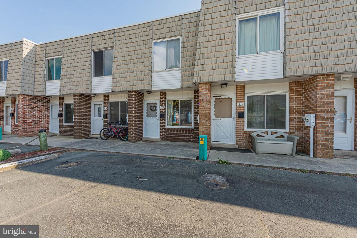 Property Photo:  211 136th Street 211  MD 21842 