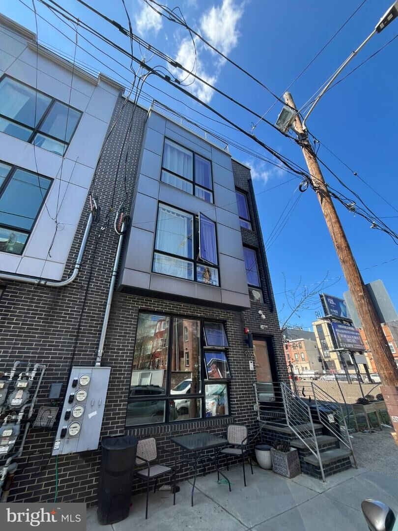 Property Photo:  926 N 15th Street C  PA 19130 