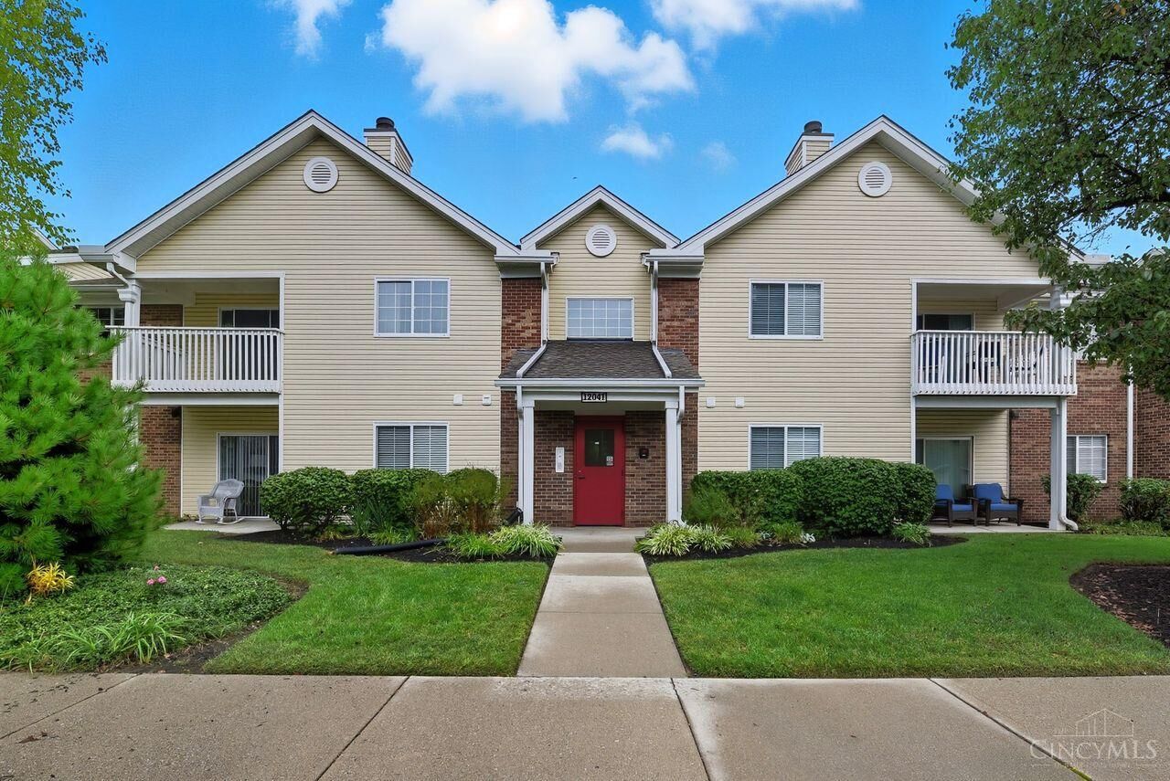 Property Photo:  12041 Carrington Lane  OH 45140 