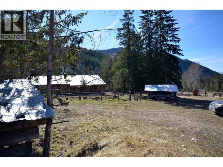 Property Photo:  1538 Creighton Valley Road  BC V0E 2G1 