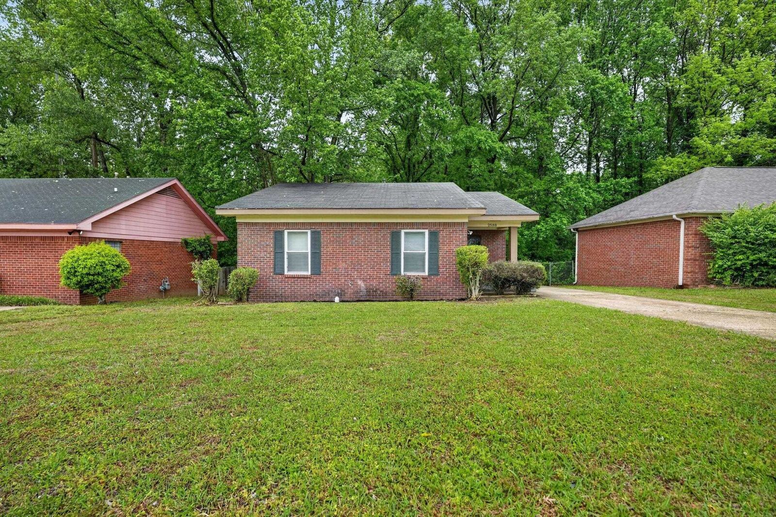 Property Photo:  2588 Wellons Ave  TN 38127 