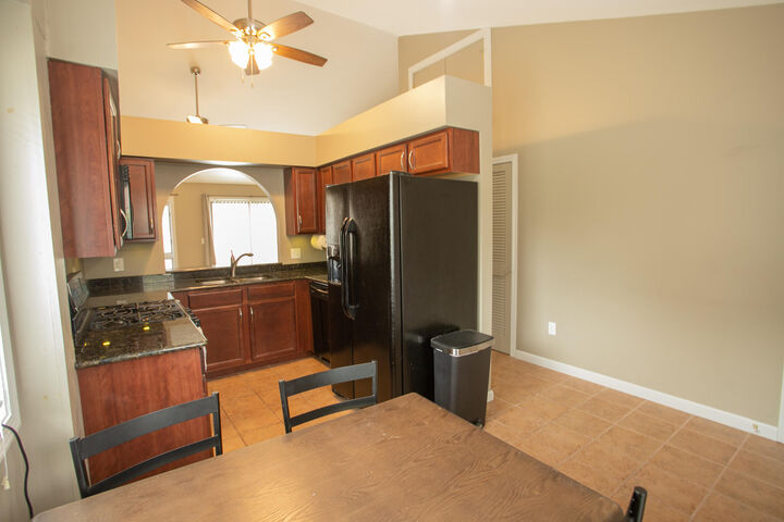 Property Photo:  10 Hubbard Farms Road 6  ME 04473 