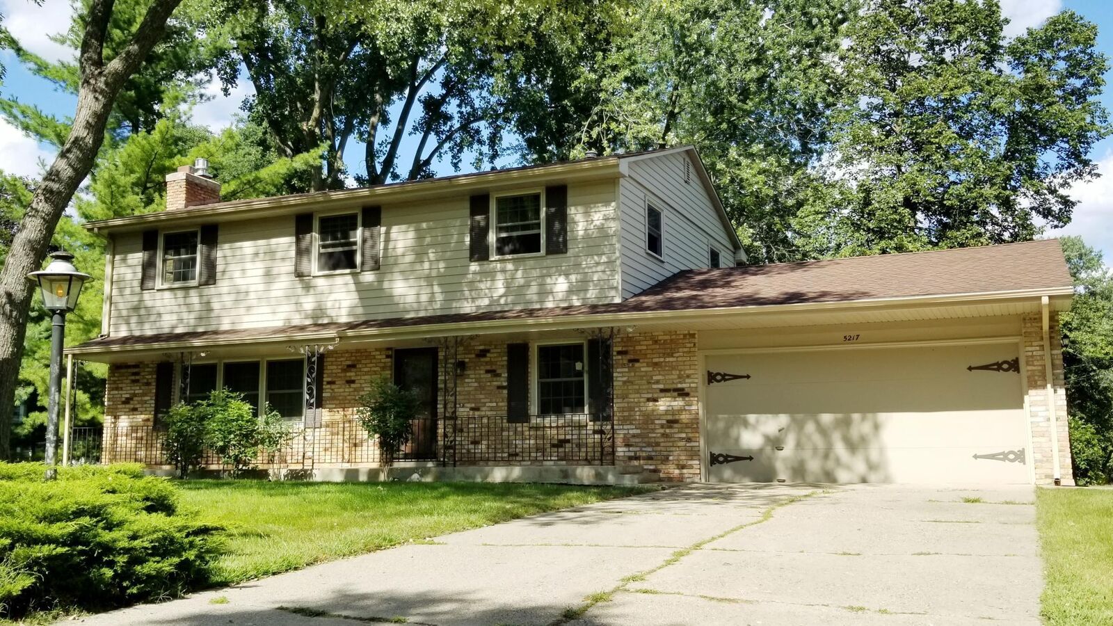 Property Photo: 5217 Clear Spring Drive MN 55345