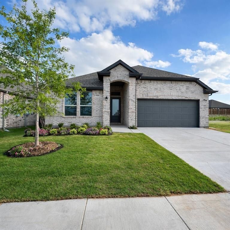 Photo de la propriété:  1310 Sundance Lane  TX 76247 