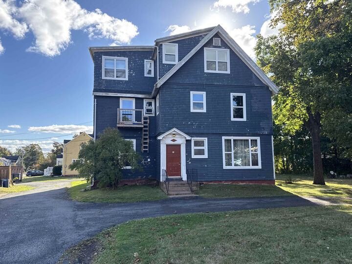 70 Longworth Avenue — photo 1