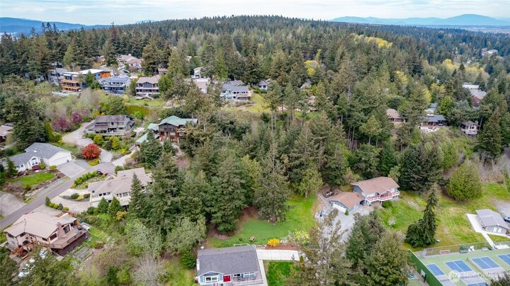 Property Photo:  689  Sitka Place  WA 98257 