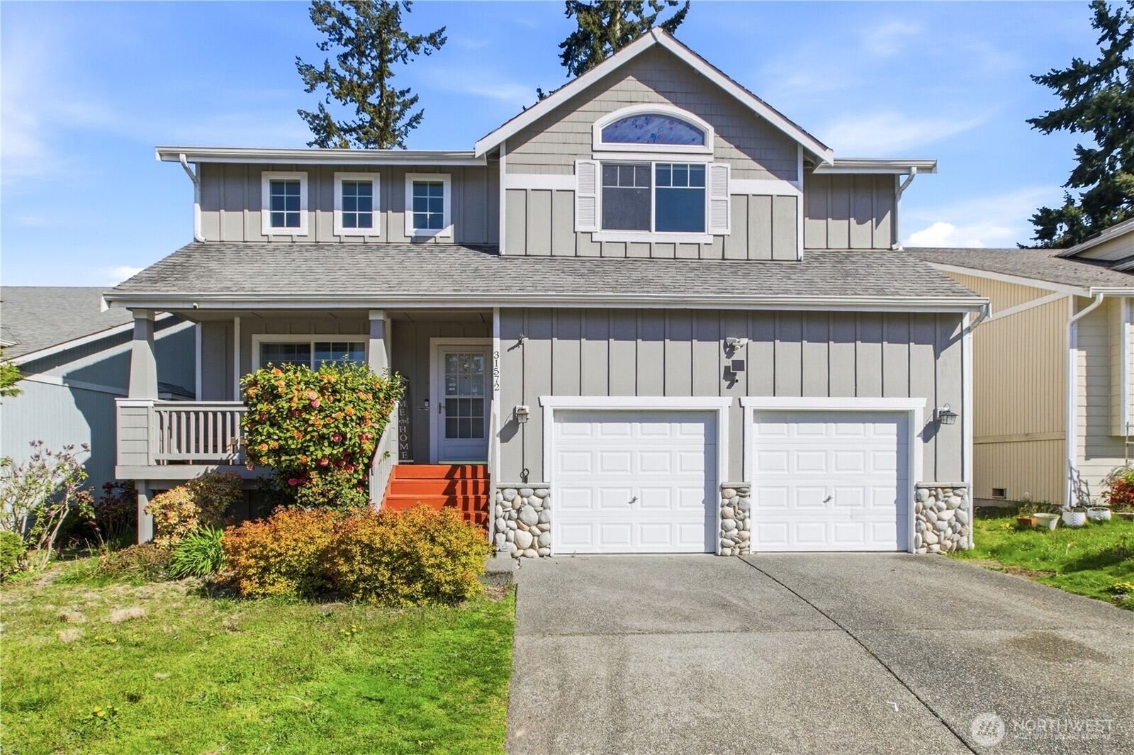 Property Photo:  31572  115th Avenue SE  WA 98092 